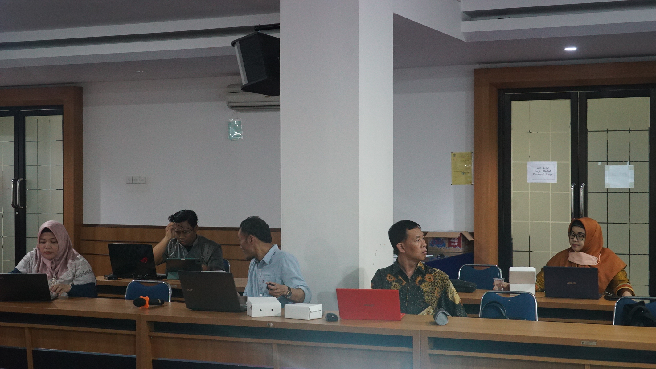 rapat_updating_ami-02