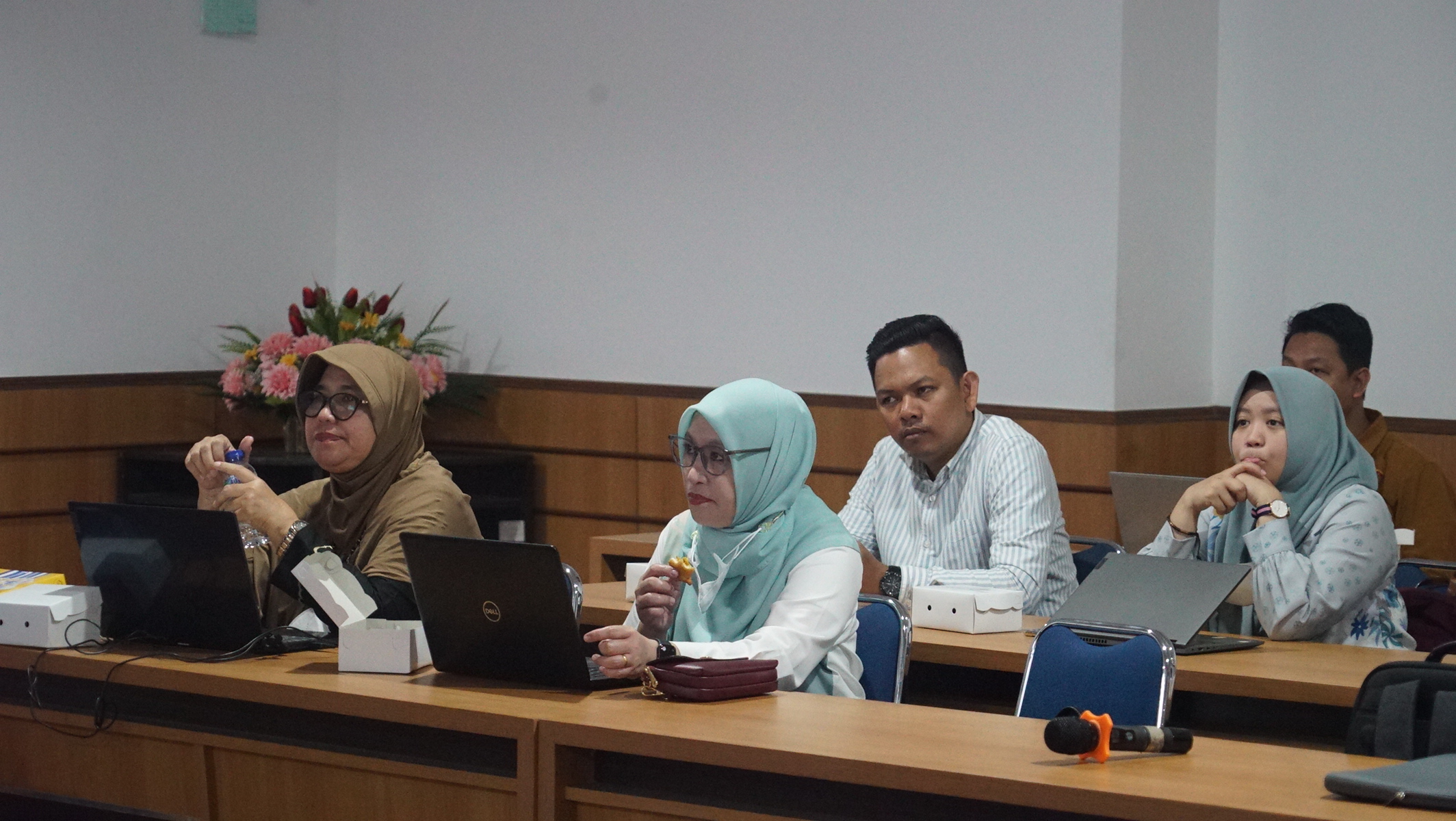 rapat_updating_ami-04